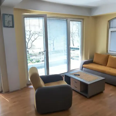 Gjole Apartment Lagadin